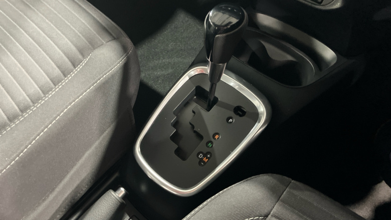 Toyota Yaris 1.5 VVT-i Icon Tech 5dr CVT Petrol Hatchback